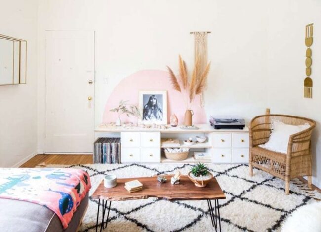 Rich Wooden Sanctuary Meets Luxury