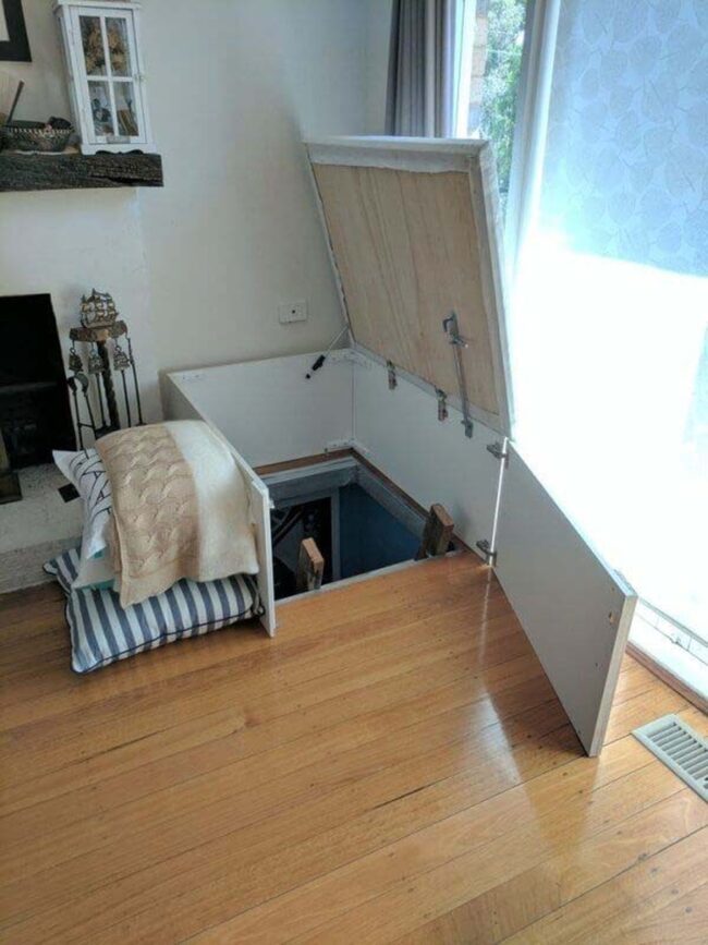 Stealth Ladder Bench Hidden Below