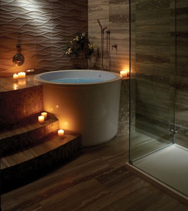 Curved Comfort: Circular Bathing Sanctuary