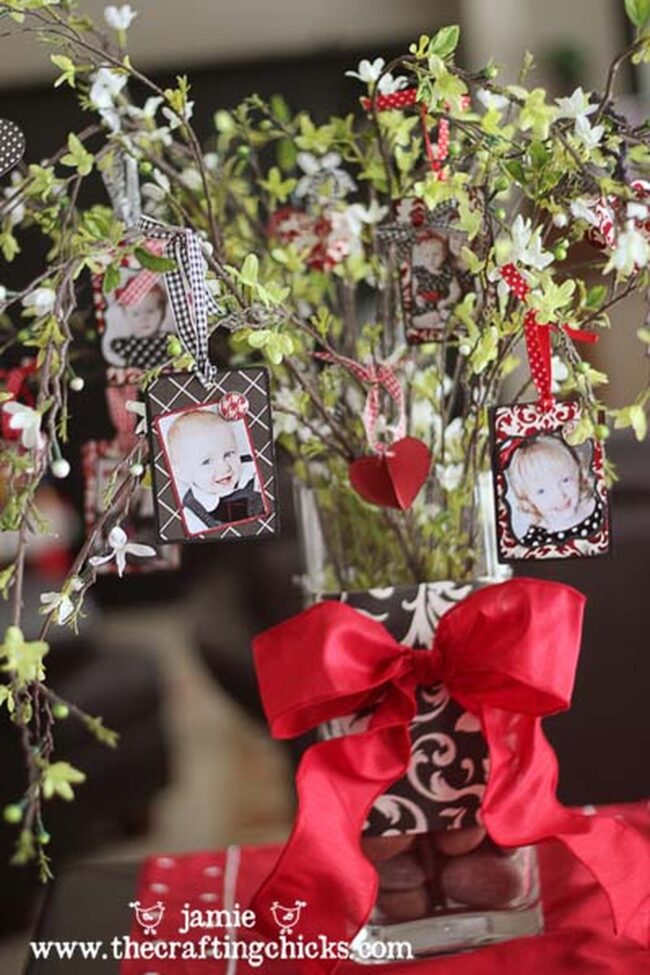 Crimson Hearts Memory Photo Tree