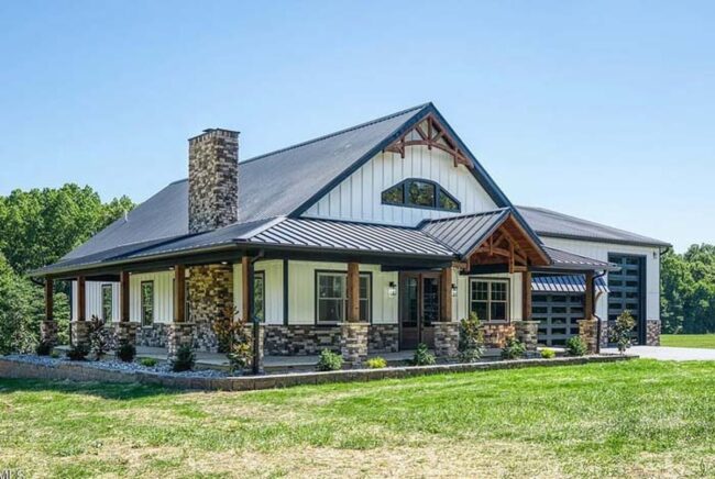 Steel Gray Barn House Industrial Fusion