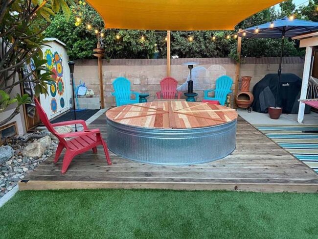 Teal Steel Sanctuary: Shaded Summer Pool