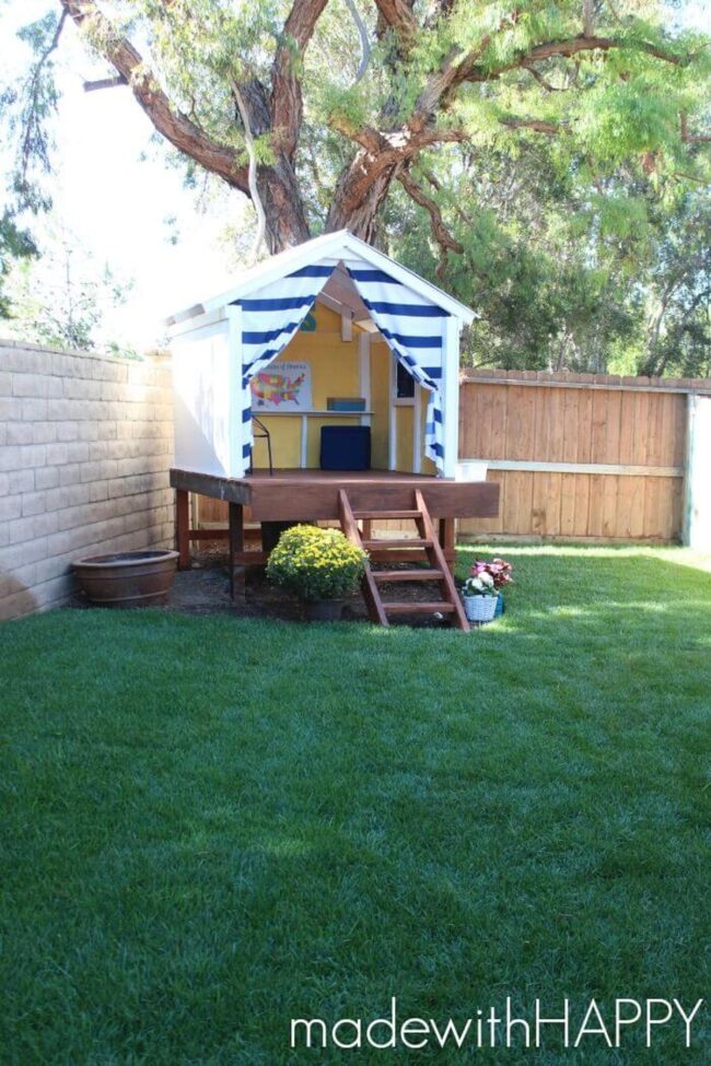 Woodland Hideaway: Kids' Scenic Fort