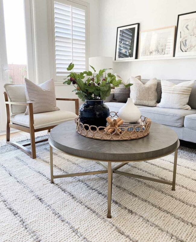Circular Basket Mirrors Sleek Centerpiece