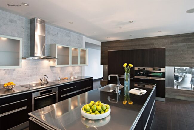 Island Sink: Culinary Convenience Centerpiece