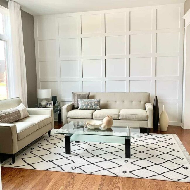 White Vertical Panels Define Serenity