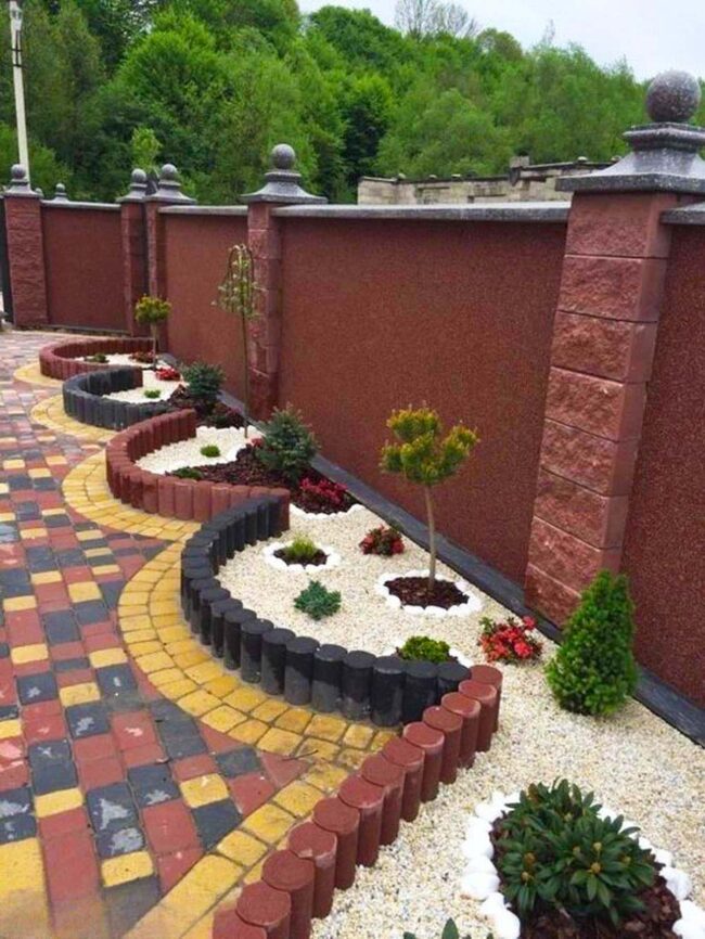 Emerald Cascade: Flowing Garden Walls