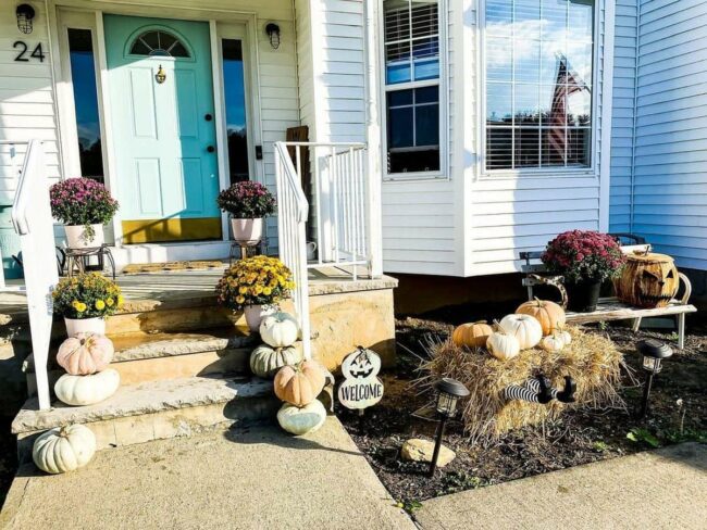 Blue Door Harvest Welcome Entrance