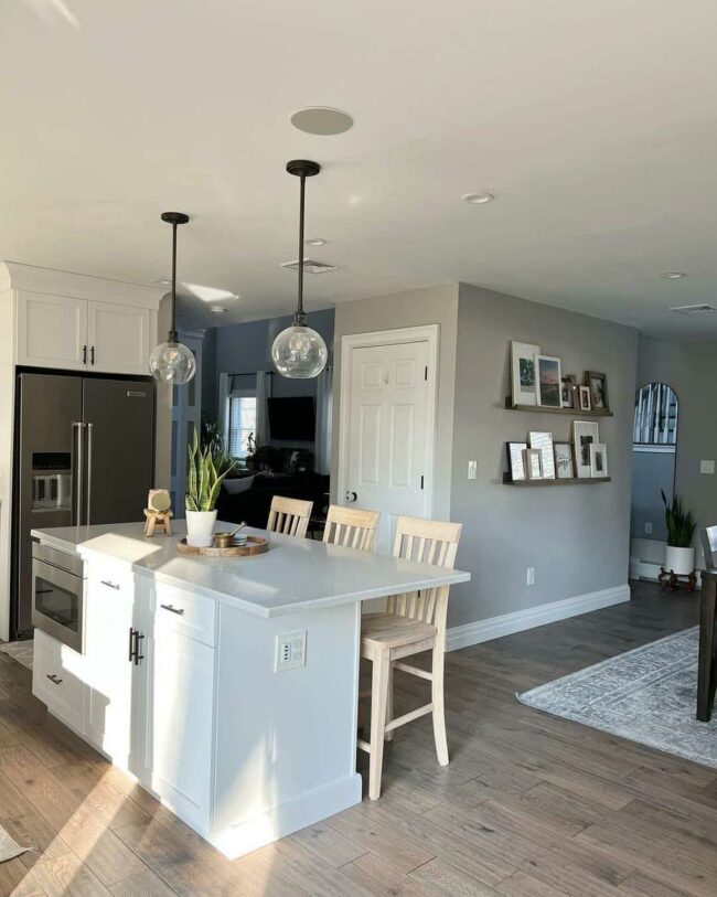 Soft Gray Frames Family Legacy