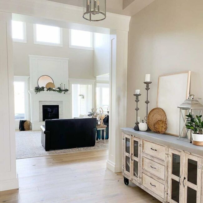 Wooden Tones Welcoming Entryway Sanctuary