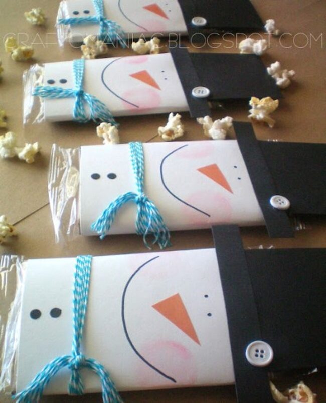 Snowy White Popcorn Friends Gift