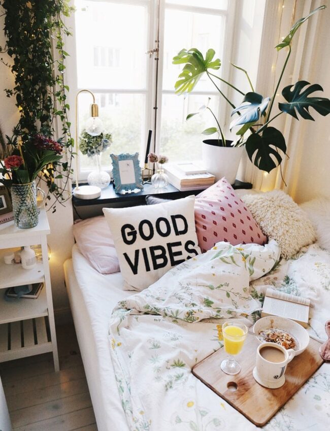 Green Sanctuary Boho Bedroom Escape