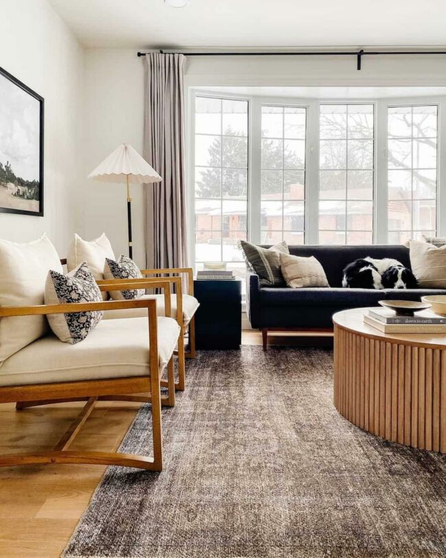 Curved Wooden Centerpiece Defines Space