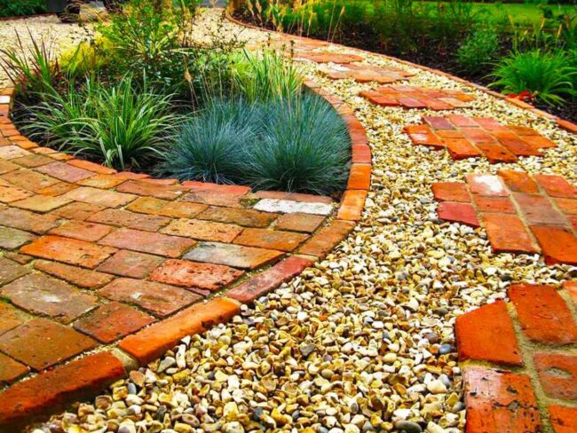 Terracotta Curves Sculpt Garden Sanctuary