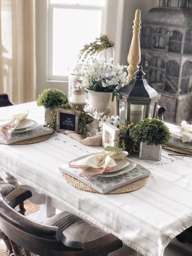 Rustic Wooden Chargers Centerpiece Magic