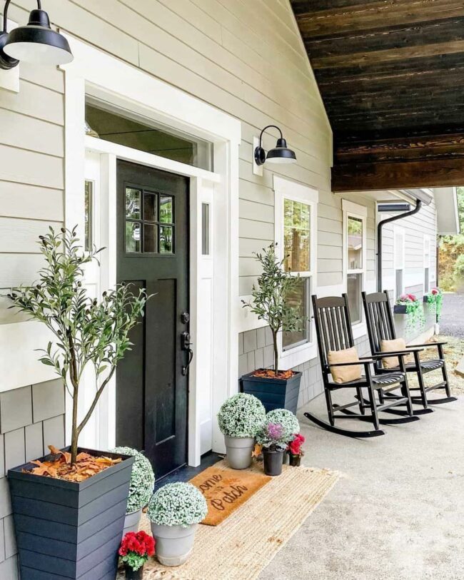 Monochrome Harmony: Black Botanicals Shine