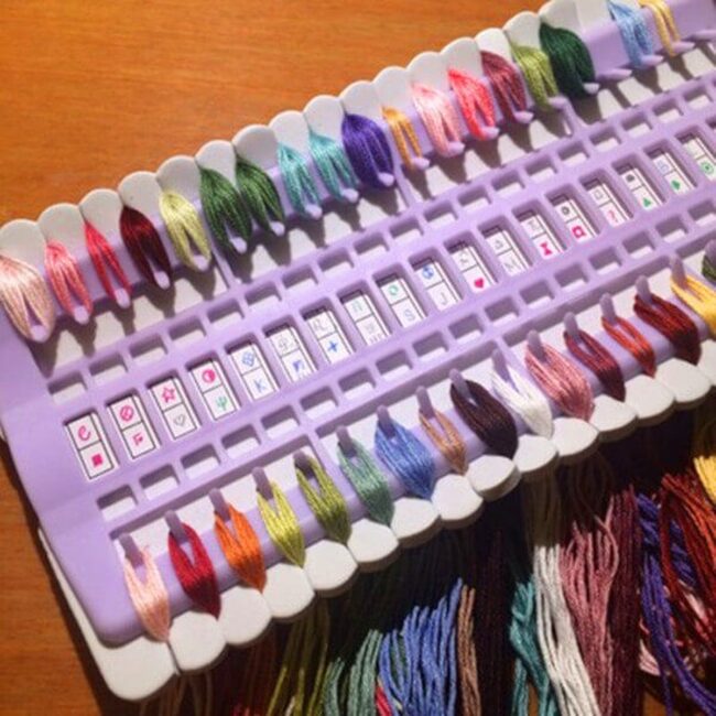 Colorful Floss Compact Organizer