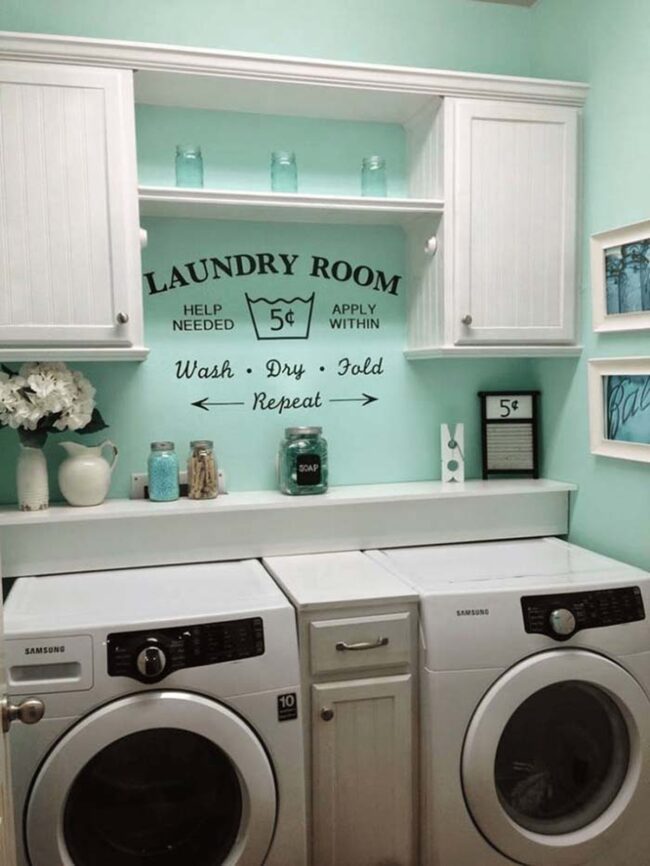 Aqua Burst Laundry Space Magic