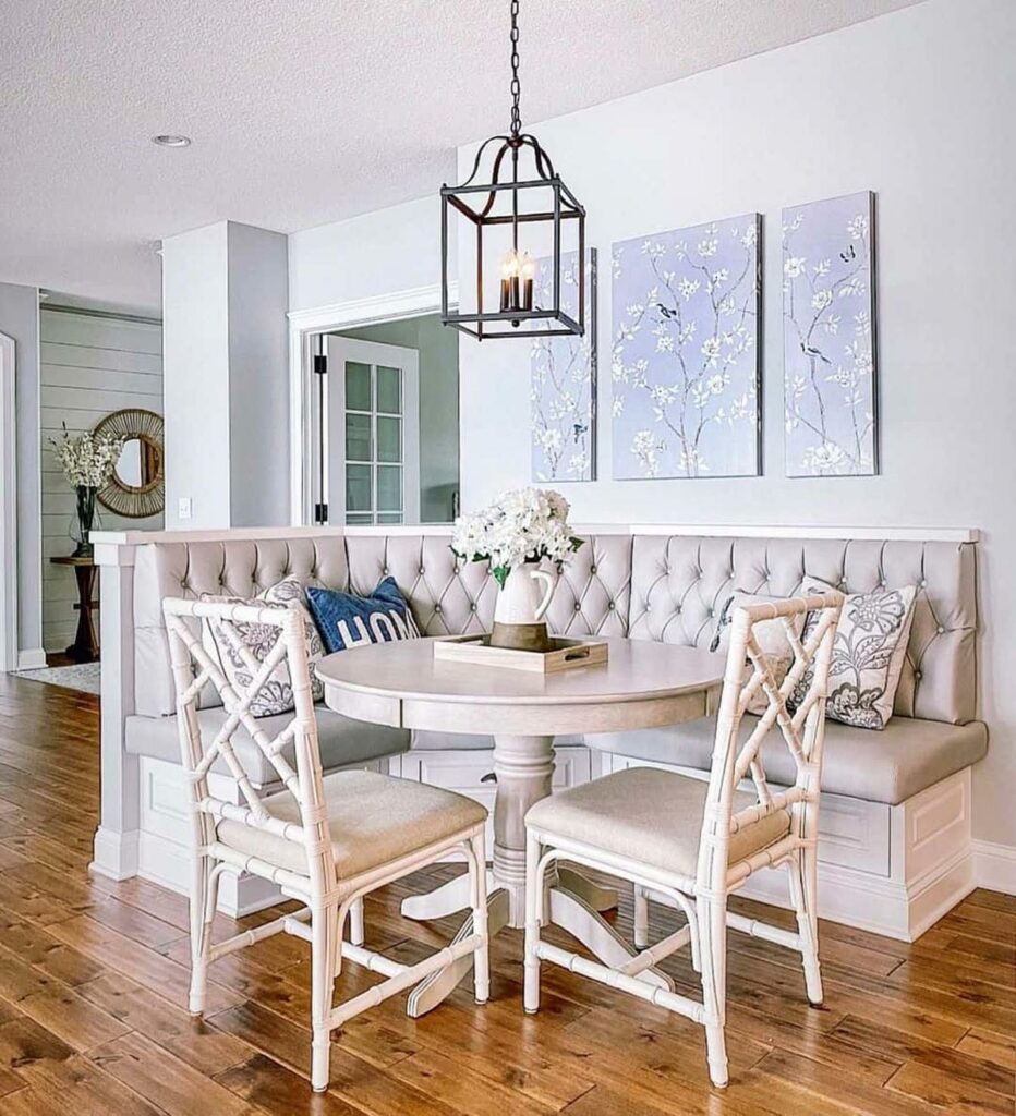 26 Beautiful Farmhouse Breakfast Nook Ideas to Brighten Your Mornings ... - Rustic Brown Maple Breakfast Nook Ideas