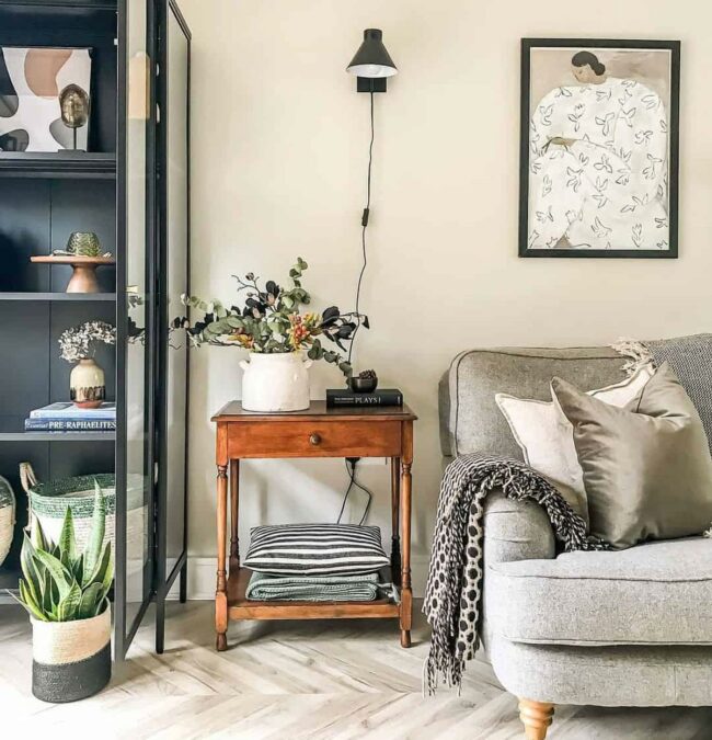 Carved Wood Vintage Loveseat Corner