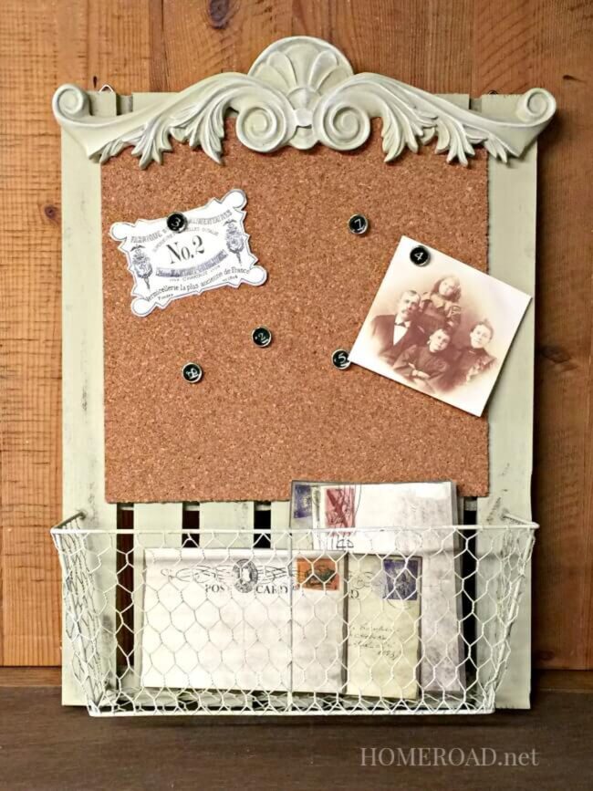 Vintage Cork Frame Memory Keeper