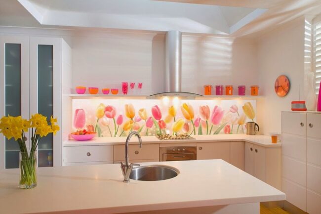 Sunlit Floral Kitchen Radiance