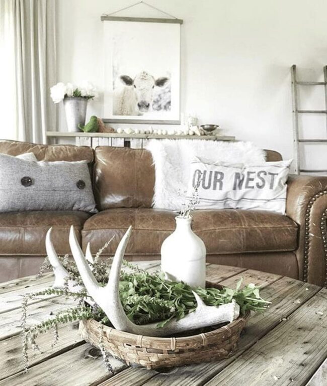 Leather Sofa Meets Vintage Softness