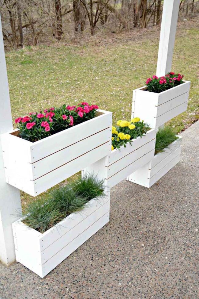 Stacked Wooden Planters White Frontier