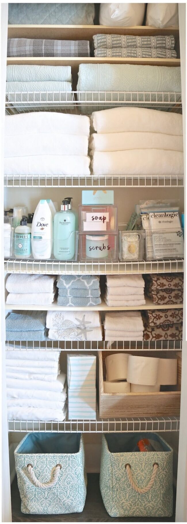 Airy Wire Shelves Bathroom Storage