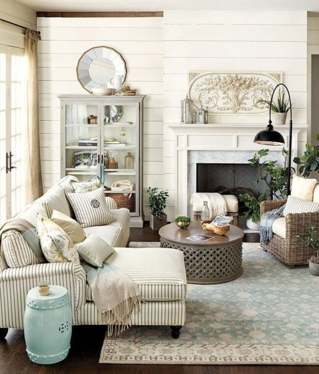 White Wooden Walls Farmhouse Inspiration