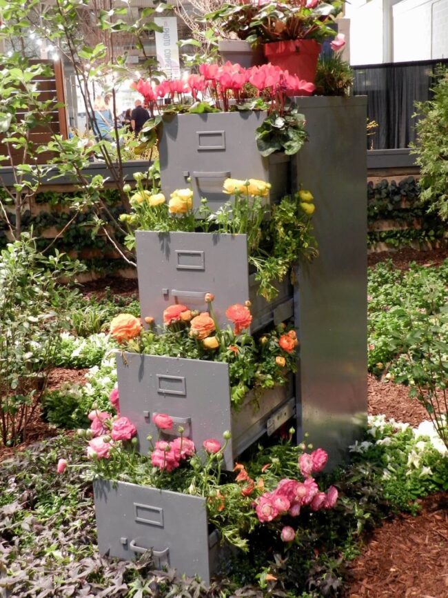 Industrial Green Vertical Garden Bloom