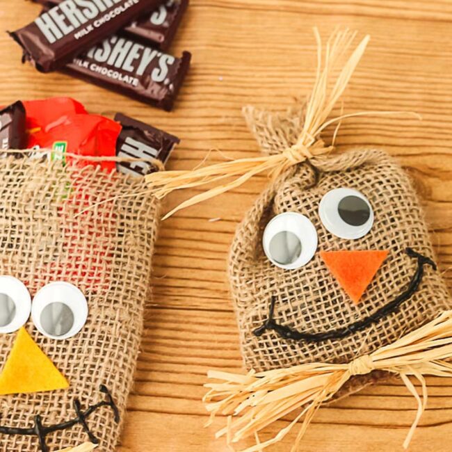 Burlap Scarecrow Treat Treasures