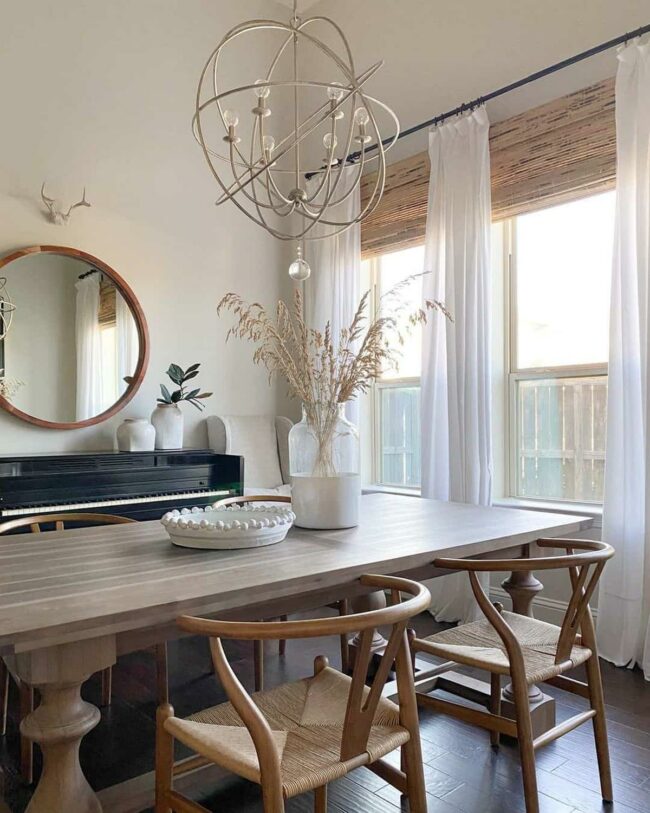 Luminous Wooden Mirror Expands Space