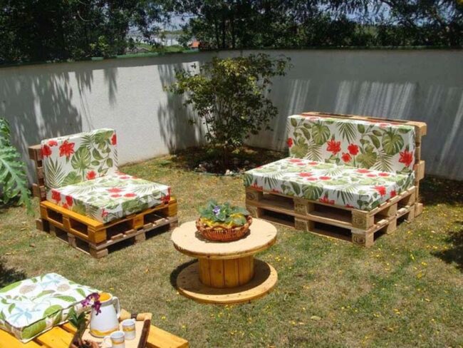 Nostalgic Pallets Summer Lounge Sanctuary