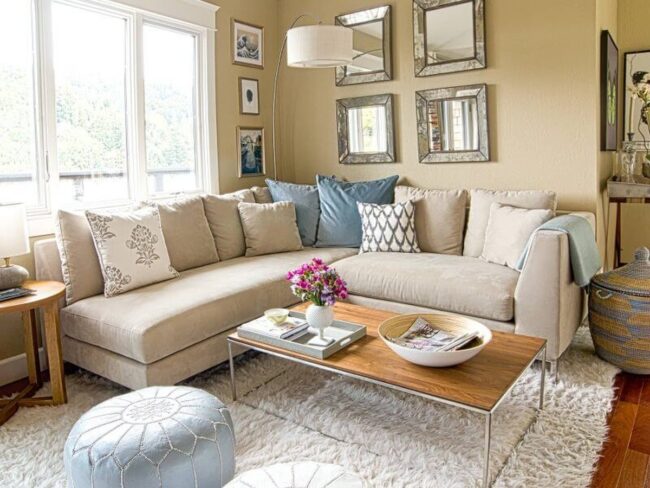 Beige Layers: Tactile Living Canvas