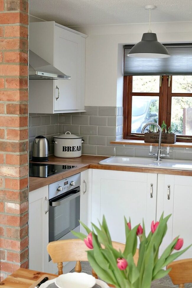Soft Gray Kitchen Brick Symphony
