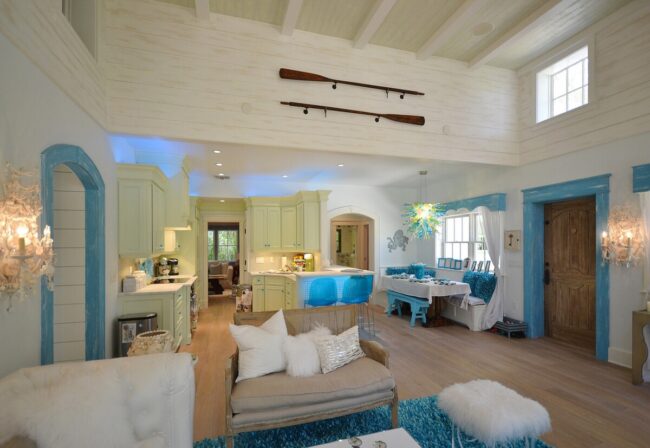 Coastal Azure Trim Revitalizes Cottage