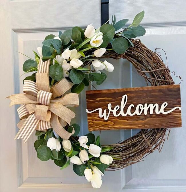 Summer Burlap Wreath: Rustic Tulips