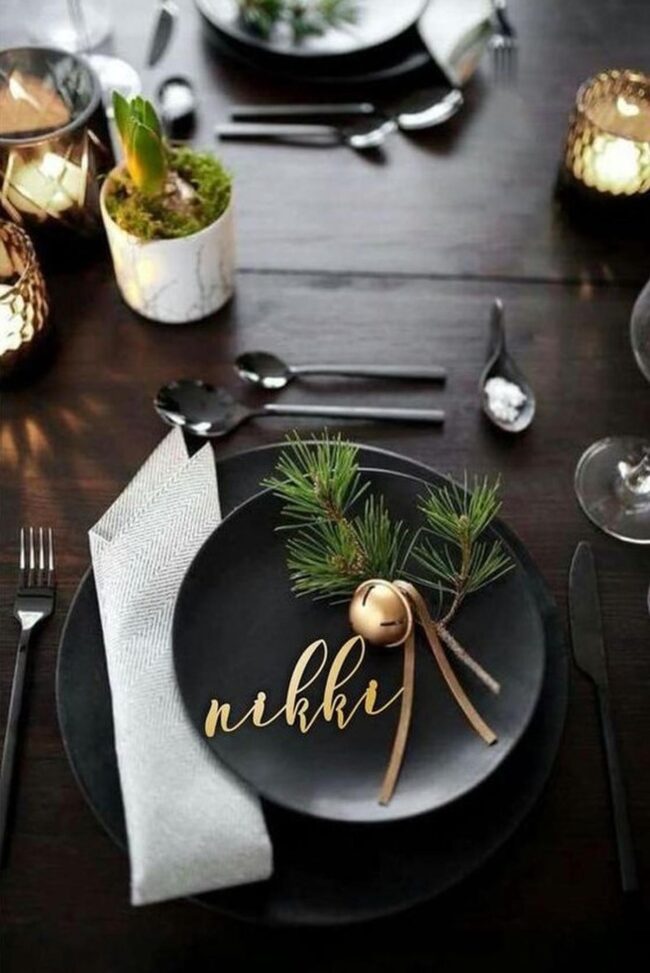 Gold Pine Festive Table