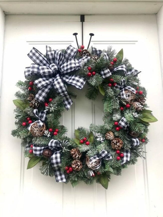 Red Berry Pine Wreath
