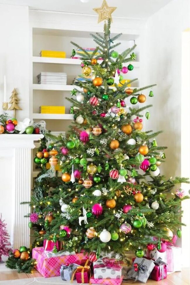 Golden Pine Festive Wonderland