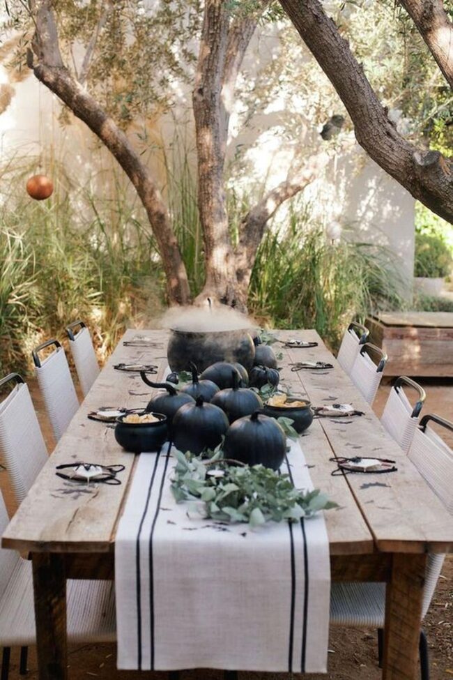 Black Pumpkin Tablescape