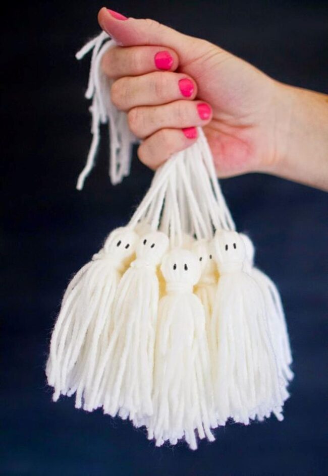 Yarn Ghost Halloween Spirits