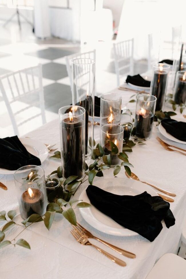 Midnight Emerald Tablescape