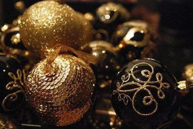 Gold Noir Ornaments
