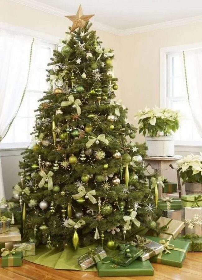 Glistening Gold Whispers