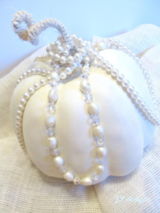 White Pumpkin Pearl