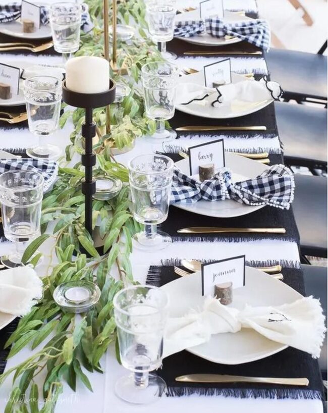 Noir White Botanical Tablescape