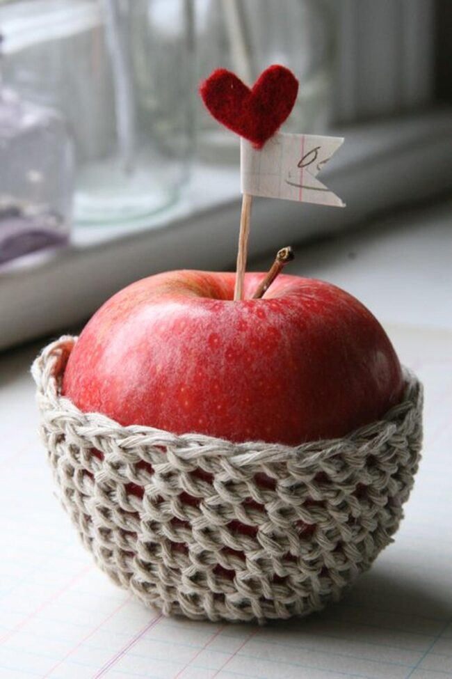 Knitted Apple Cozy Charm