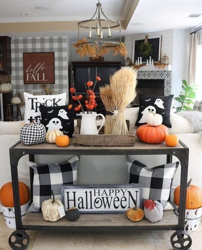 Haunting Plaid Pumpkins